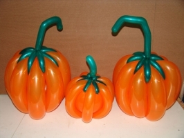 Balloon Twist Pumpkins 
