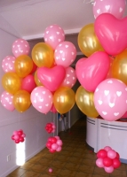 Polka dot balloons