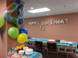 Despicable Balloon Dercor