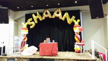 Fraserview Hall Balloons Letter Arch