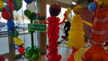 Sesame Street Balloons - Balloon Studio Vancouver