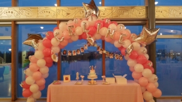 Fancy Balloon Arch with Name
