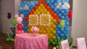 Peppa Pig Balloon Wall