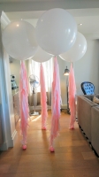Baby shower frill balloons