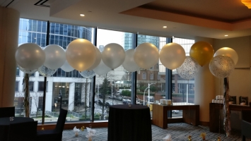 Old Round and tassel Balloons Wedding