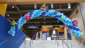 Under The Water Theme Arch